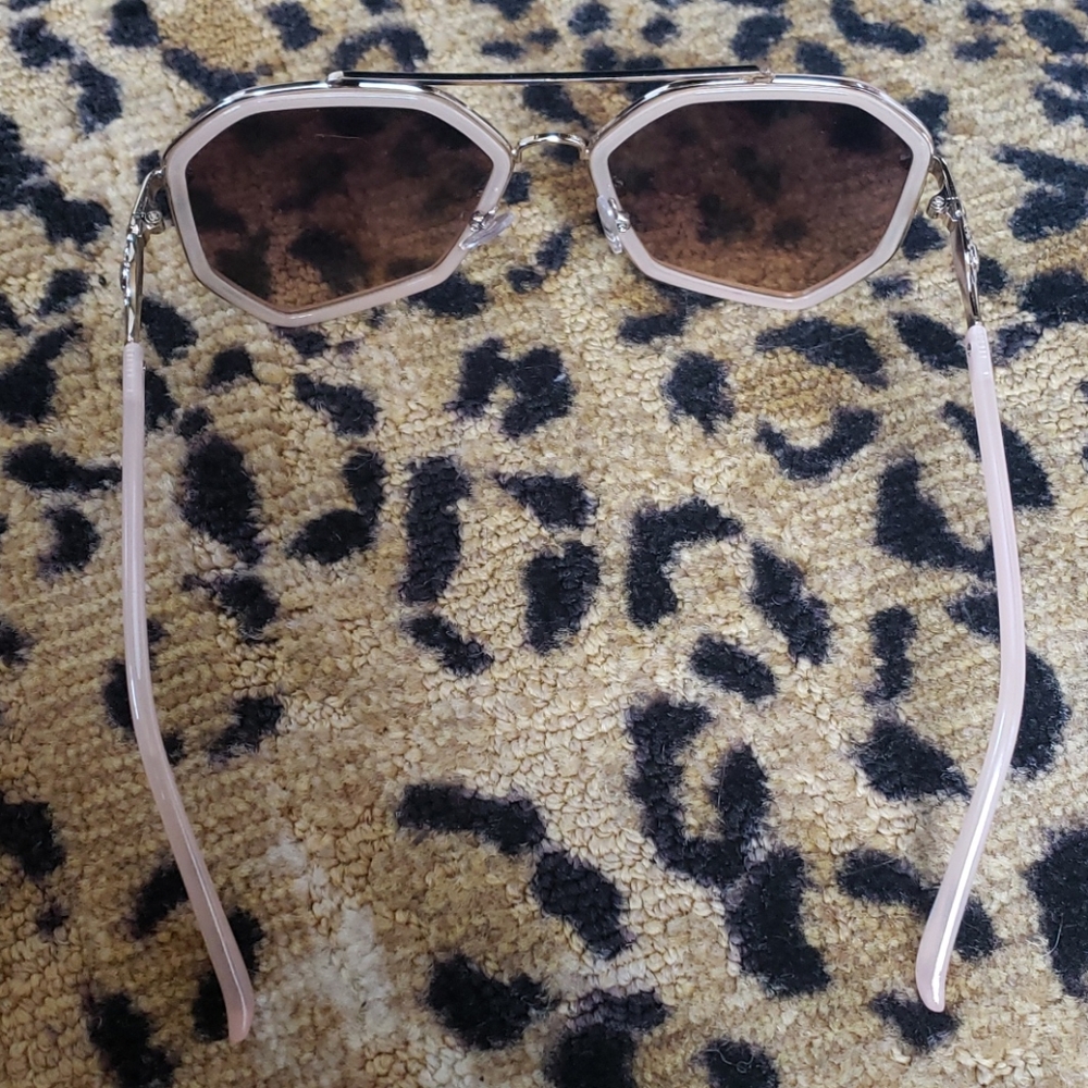 Sunglasses - Picture 3 of 3